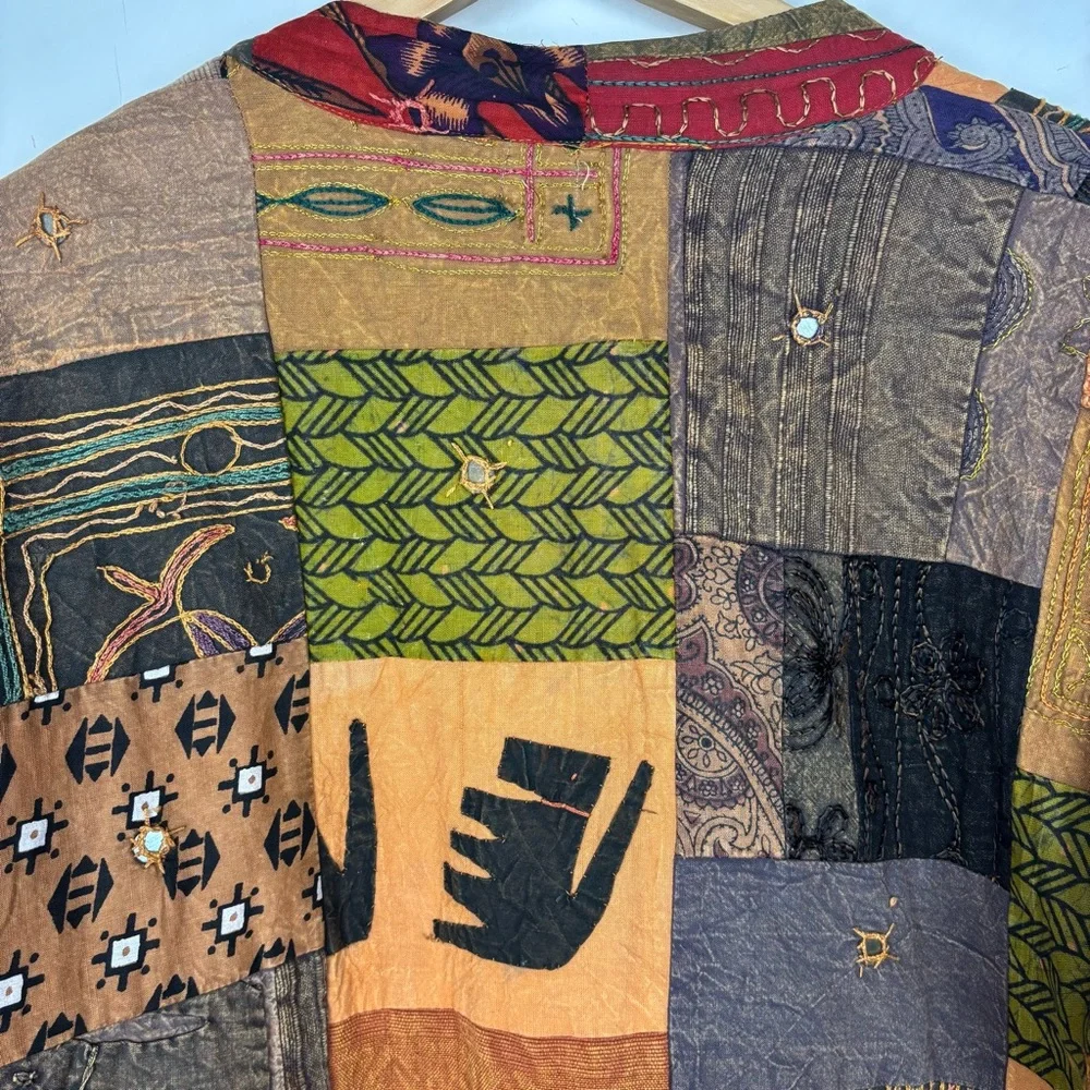 Vintage Handmade Patchwork Quilt Jacket Kantha Boho Oversized Cotton Artsy India